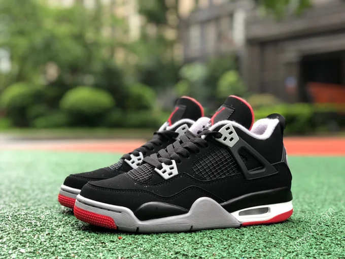 Air Jordan 4 