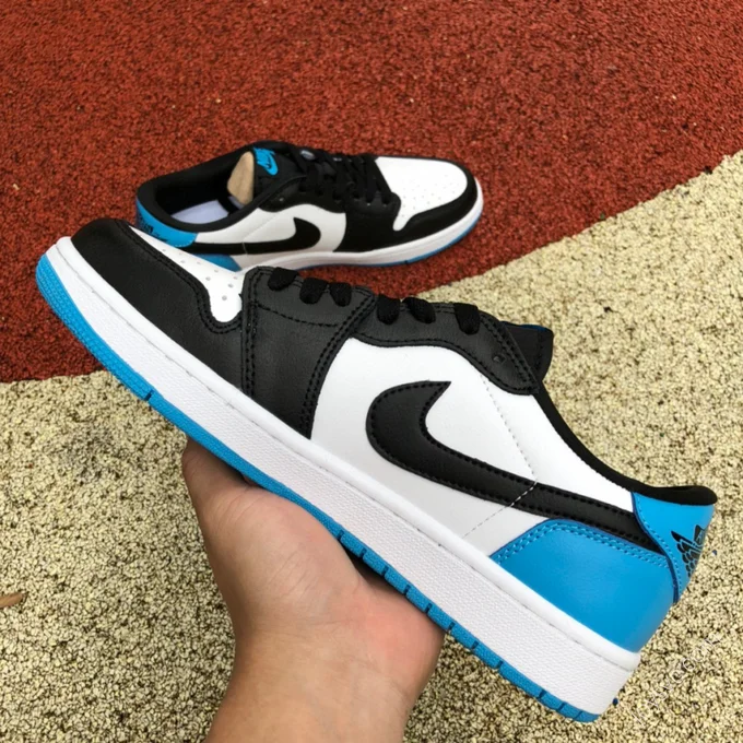 Air Jordan 1 Low UNC Black White Blue CZ0790-104