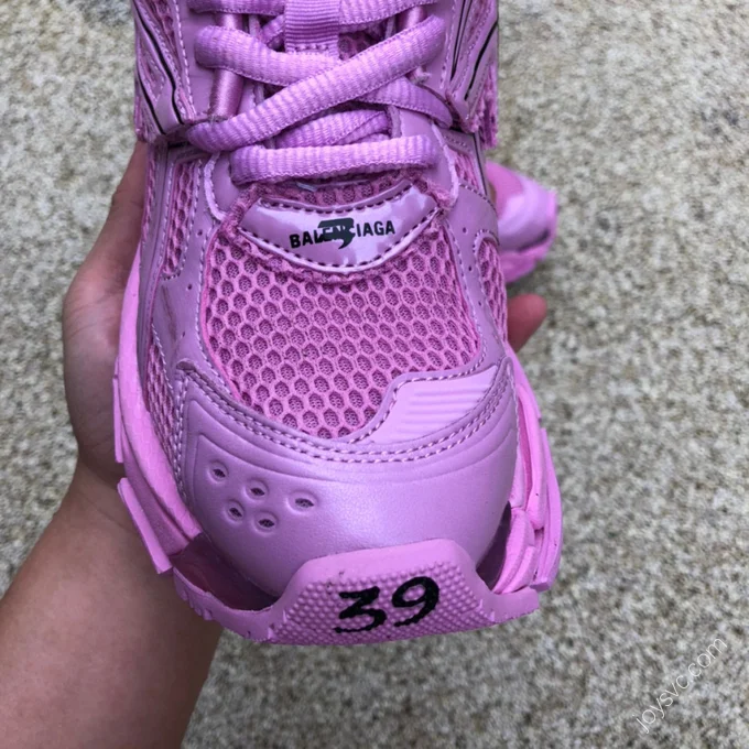 Balenciaga Runner Pink