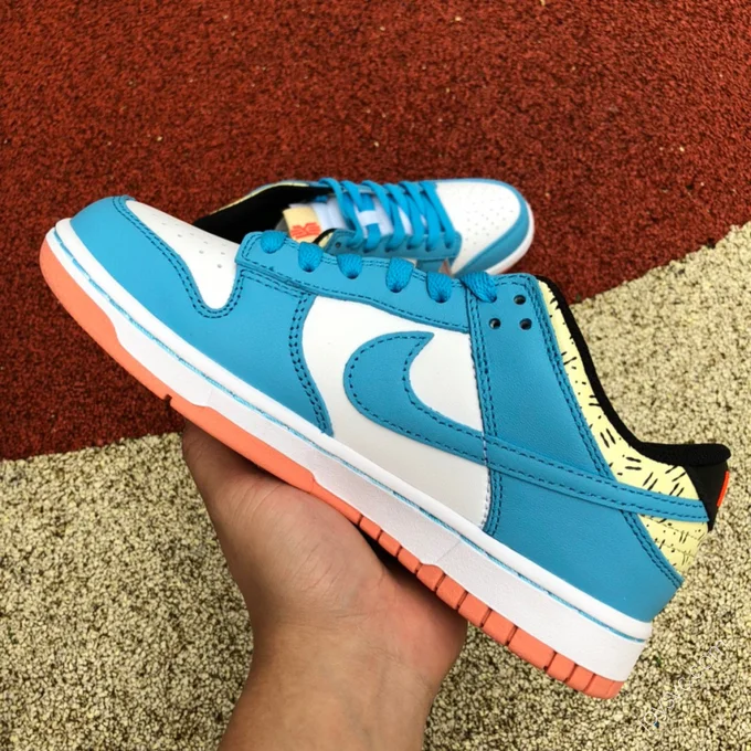 Nike Dunk Low 