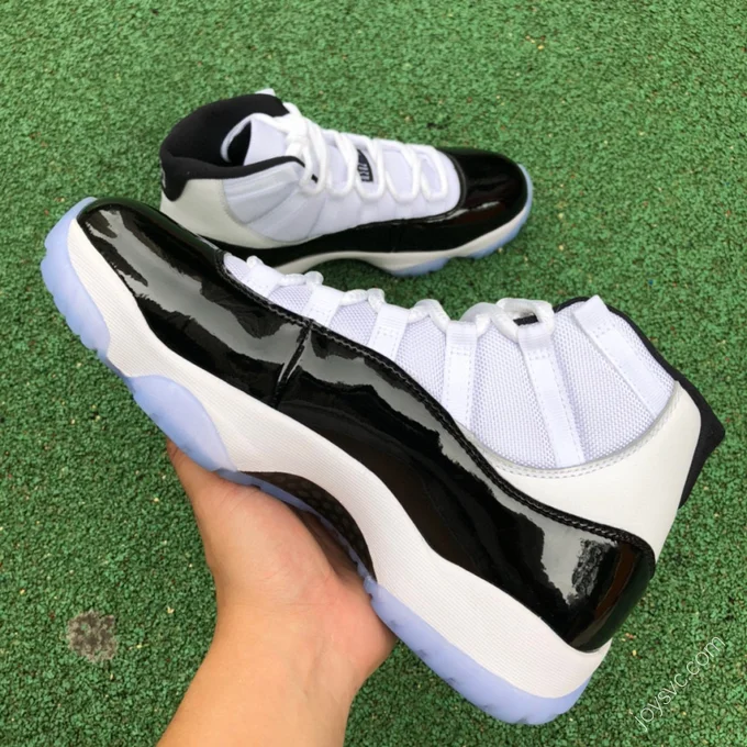 Air Jordan 11 