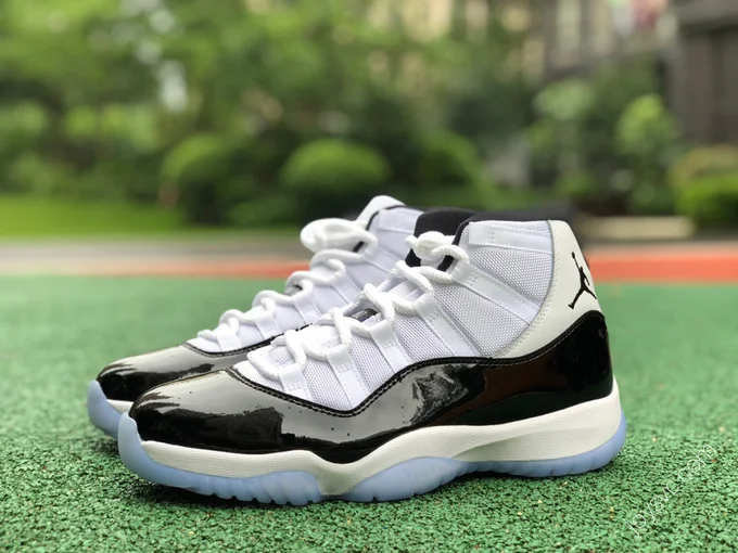 Air Jordan 11 