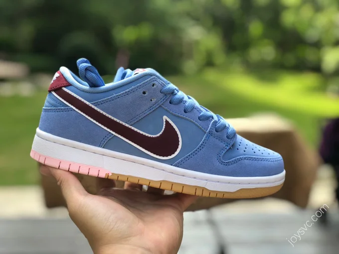 Nike SB Dunk Low PRM 