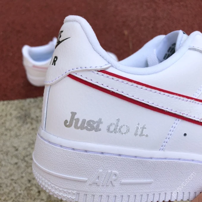 Nike Air Force 1 '07 White/Red Lines DQ0791-100