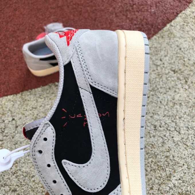 Travis Scott x Air Jordan 1 Low Gray Black DM7866-010