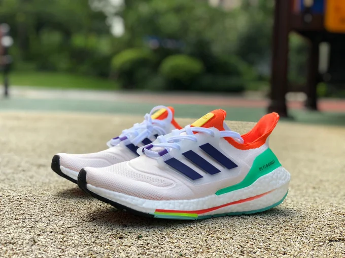 Adidas UltraBoost 22 Multicolor White