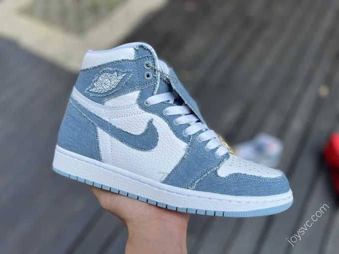 Air Jordan 1 High OG Blue White Sneakers DM9036-104