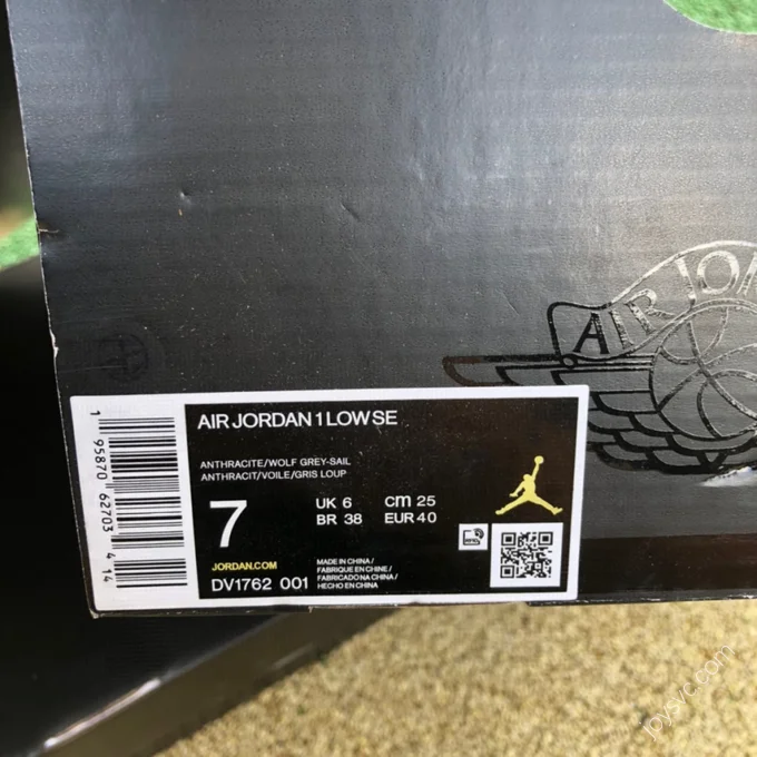 Air Jordan 1 Low SE Black Gray DV1762-001