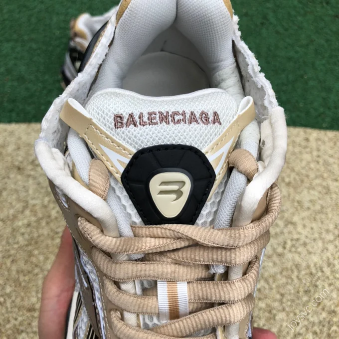 Balenciaga Runner Beige Gold