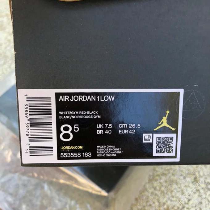 Air Jordan 1 Low 