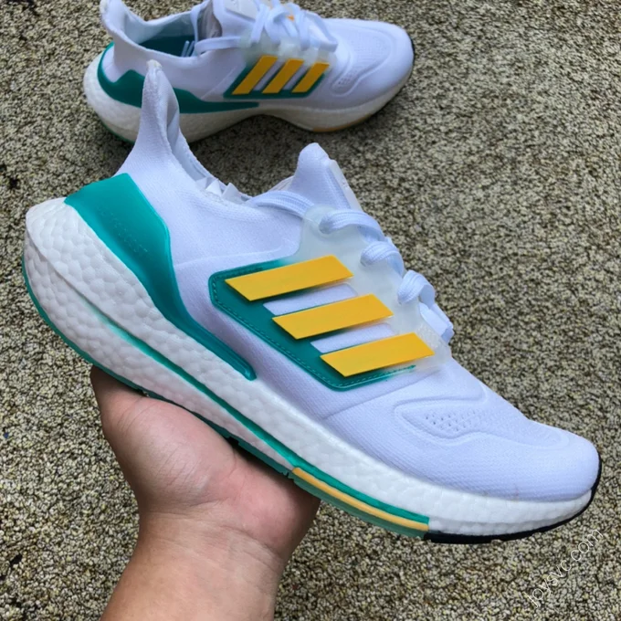 Adidas UltraBoost 22 Yellow Green White