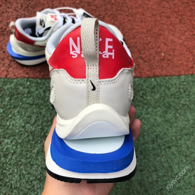 Nike x Sacai Vaporwaffle Blue Red White CV1363-100