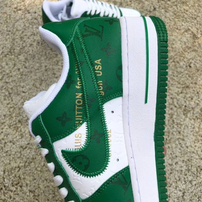 Louis Vuitton x Nike Air Force 1 x Off-White MS02