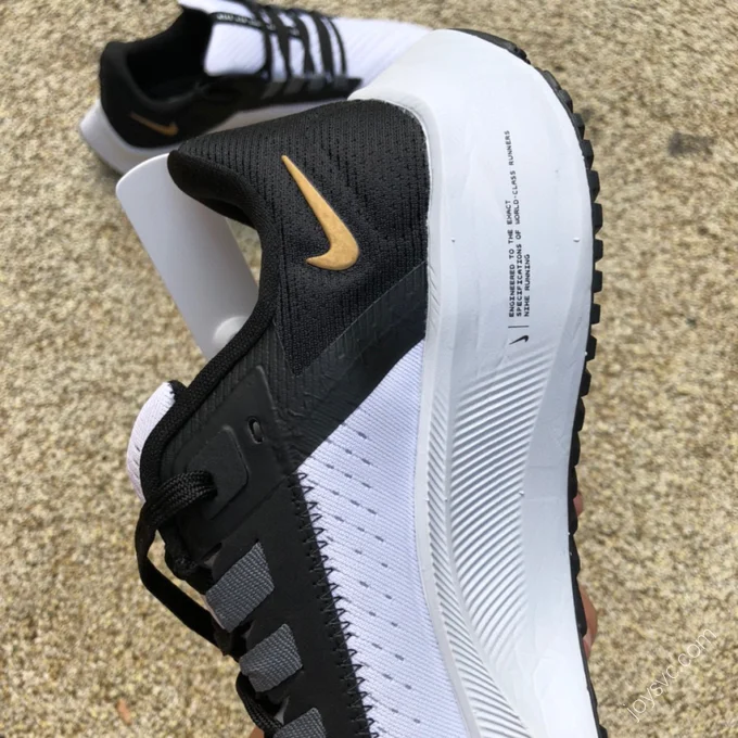 Nike Zoom Pegasus 38 Gold Black White CW7356-007