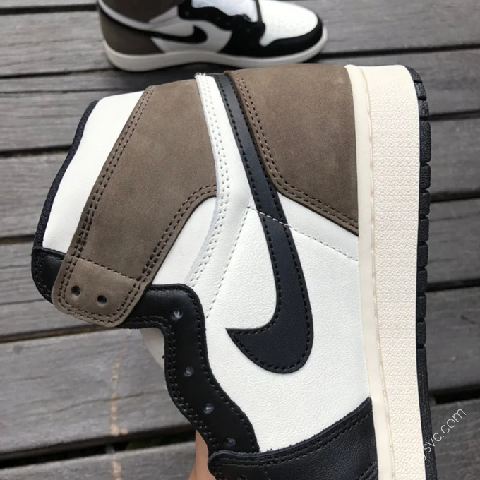 Air Jordan 1 High OG Mocha High-Top Sneaker 555088-134