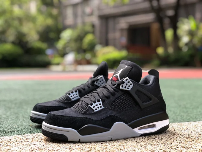 Air Jordan 4 Retro 