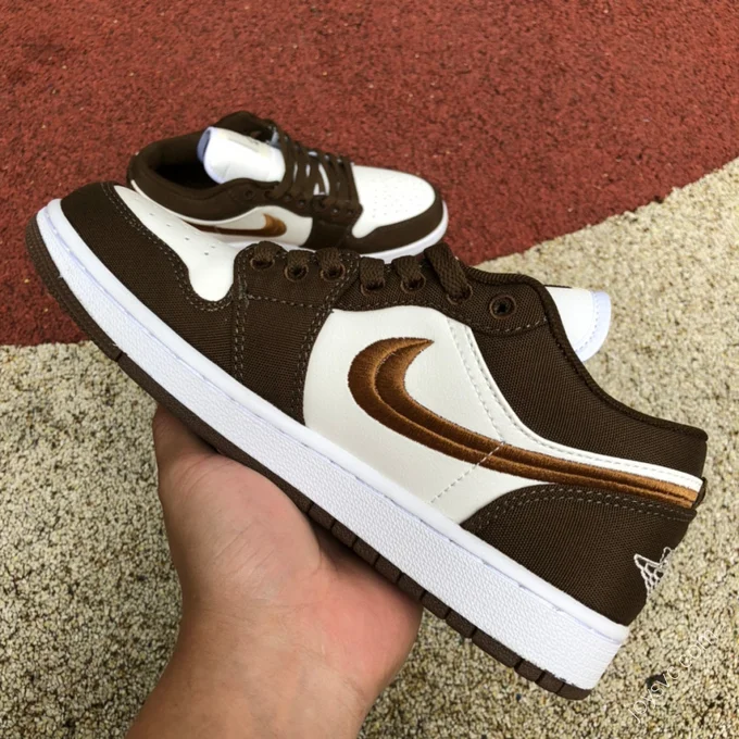 Air Jordan 1 Low SE 