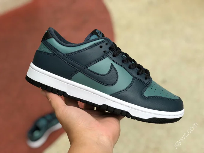 Nike Dunk Low Black Green DR9705-300