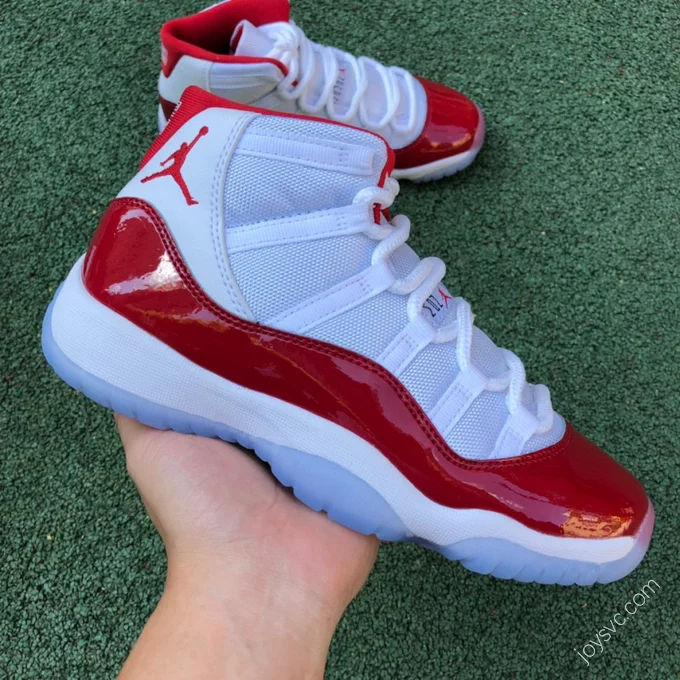 Air Jordan 11 WMNS 