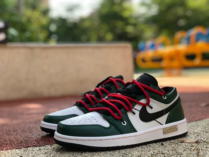 Air Jordan 1 Low 