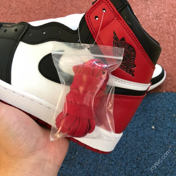 Air Jordan 1 OG Black Toe Classic High-Top Sneaker 555088-575441-125