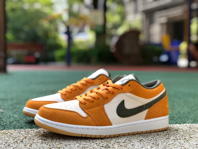 Air Jordan 1 Low Orange Sneakers DH6931-102