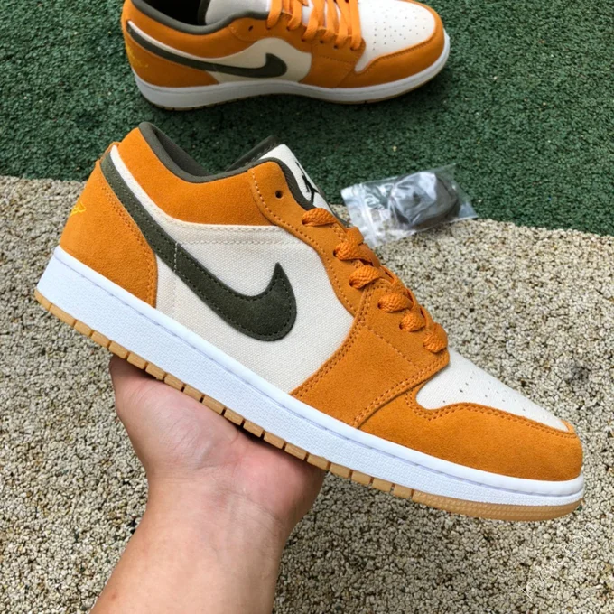 Air Jordan 1 Low Orange Sneakers DH6931-102