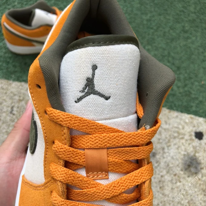 Air Jordan 1 Low Orange Sneakers DH6931-102