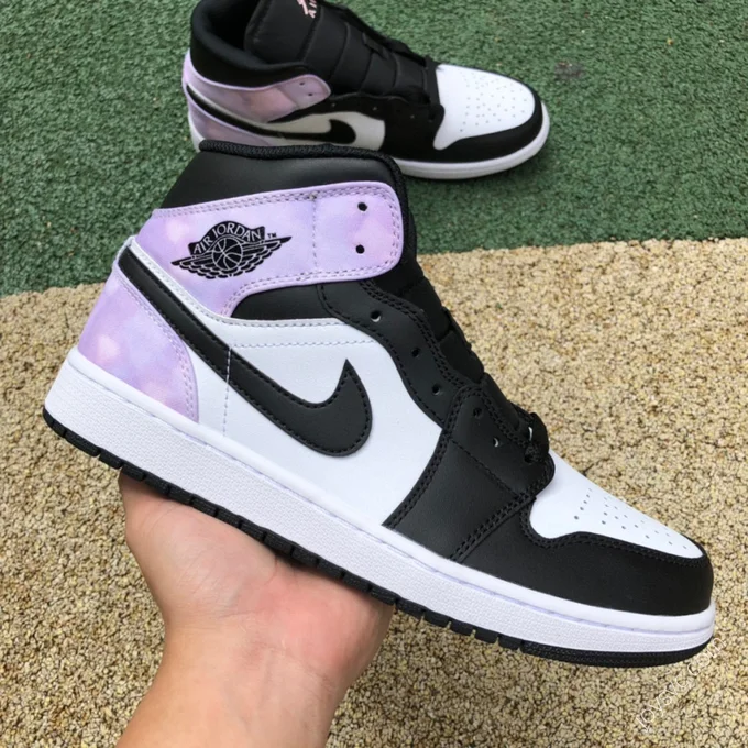 Air Jordan 1 Mid 