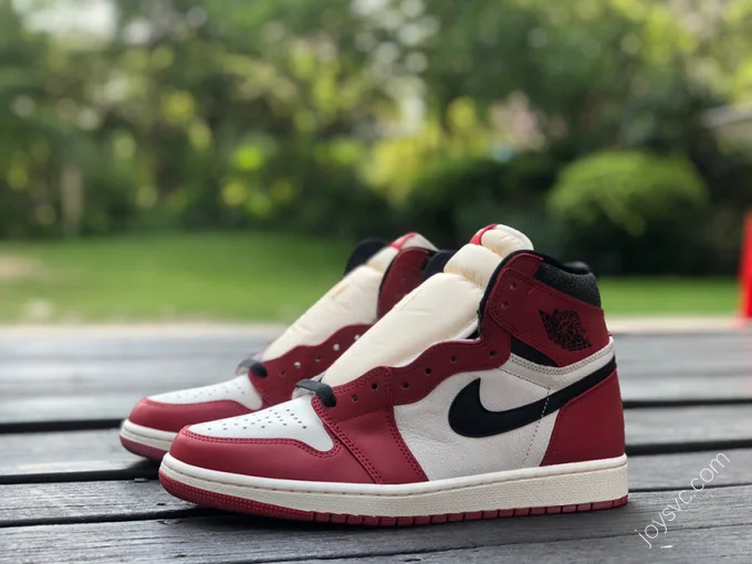 Air Jordan 1 Chicago Reimagined High-Top Sneaker DZ5485-612