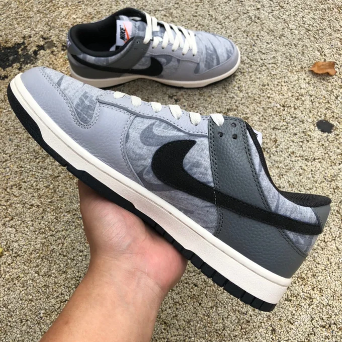 Nike Dunk Low 