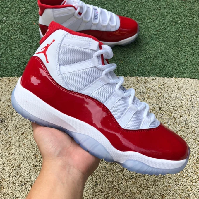 Air Jordan 11 