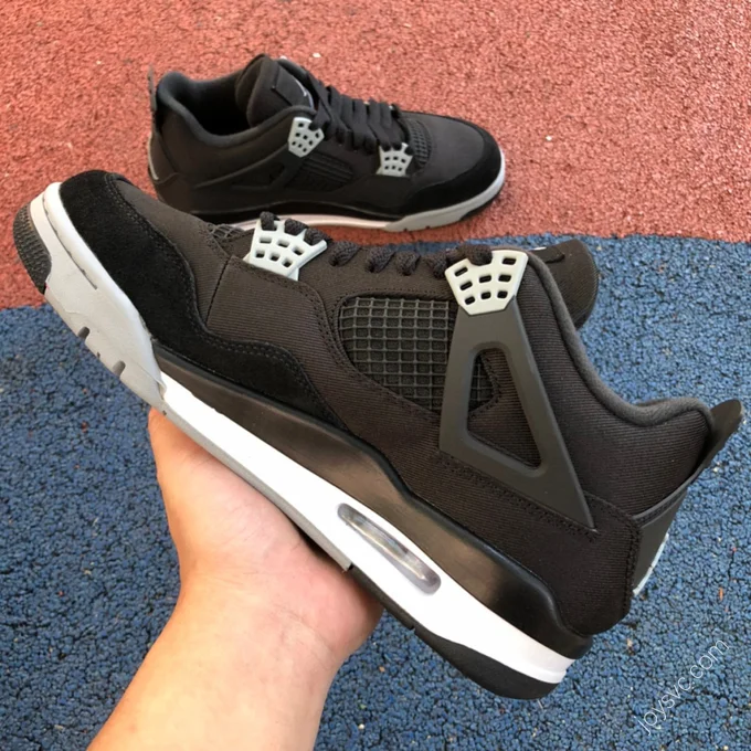 Air Jordan 4 Retro 