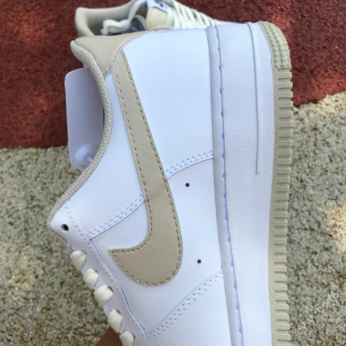 Nike Air Force 1 White/Brown DZ2771-121