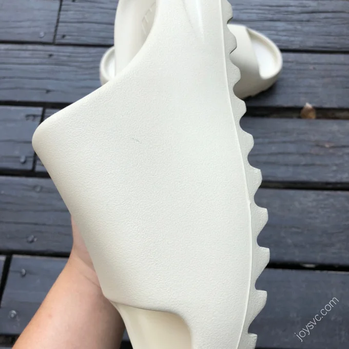 Adidas Yeezy White FZ5897