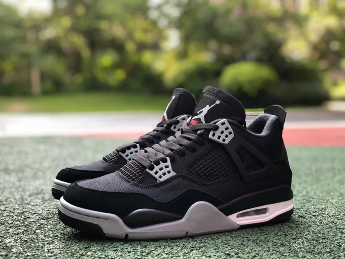 Air Jordan 4 