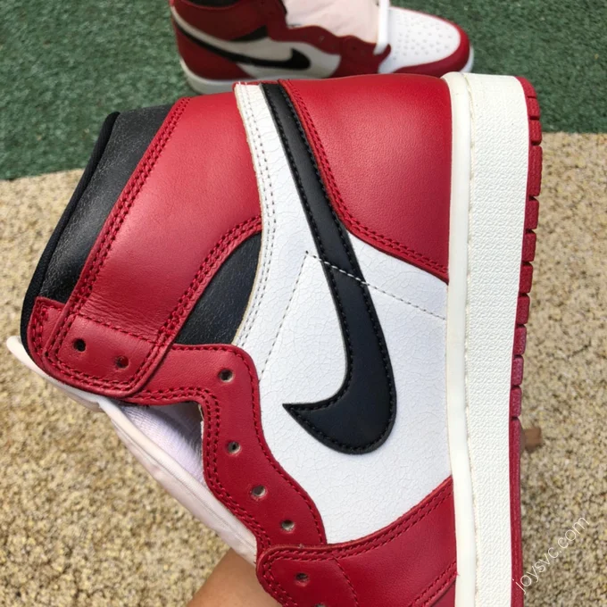 Air Jordan 1 High OG Chicago Reimagined High-Top Sneaker DZ5485-612