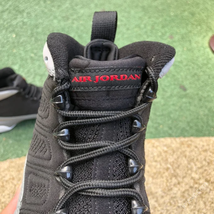 Air Jordan 9 