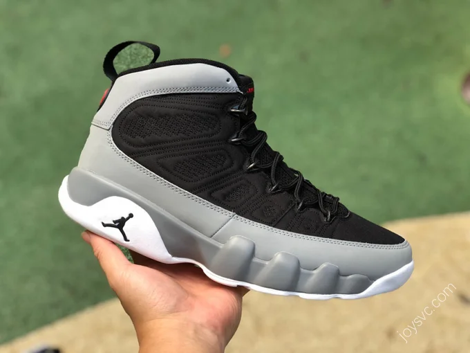 Air Jordan 9 