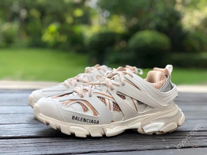 Balenciaga Triple S Rose Gold White