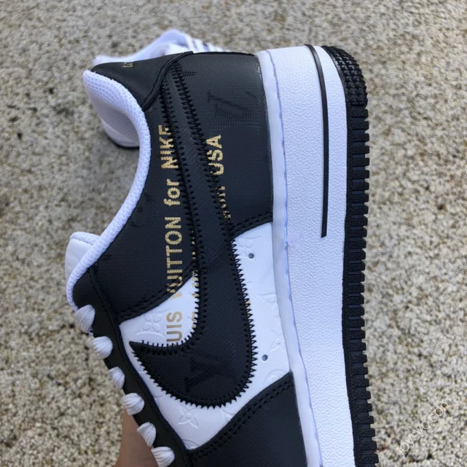 Louis Vuitton x Nike Air Force 1 x Off-White MS02