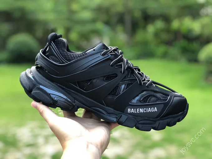 Balenciaga Triple S Black