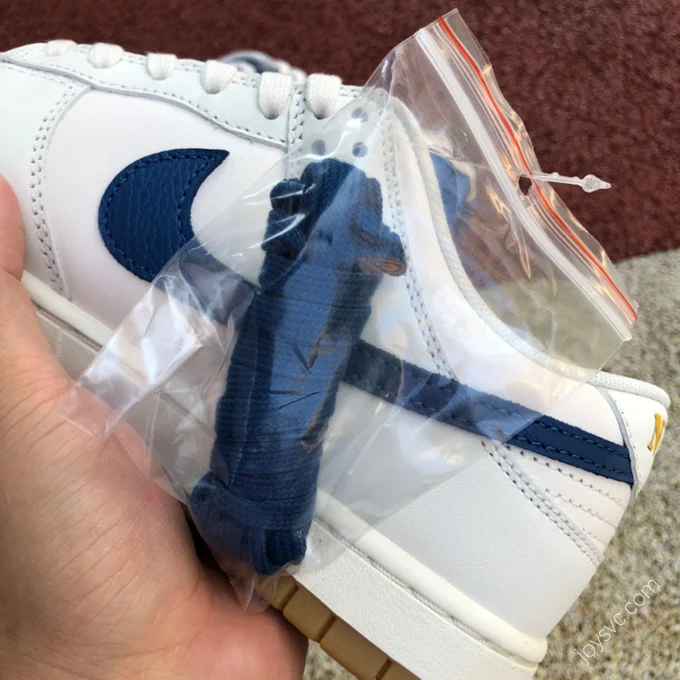 Nike Dunk Low White Blue Gum DX3198-133