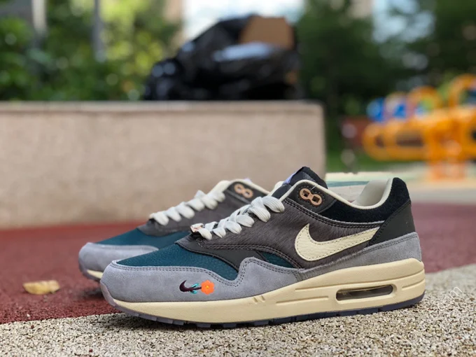 Nike Air Max 1 SP Grey Green DQ8475-001