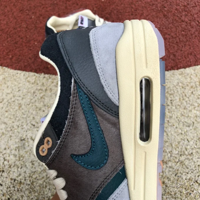 Nike Air Max 1 SP Grey Green DQ8475-001