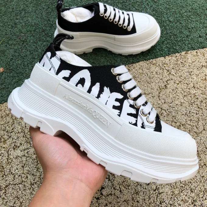 Alexander McQueen Black White