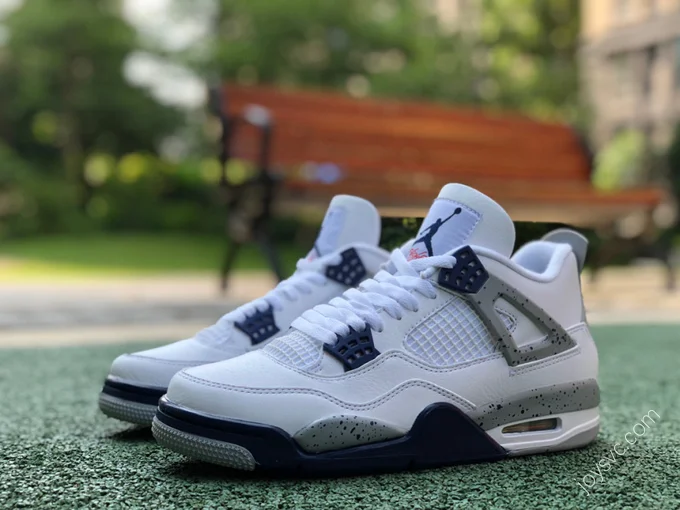 Air Jordan 4 