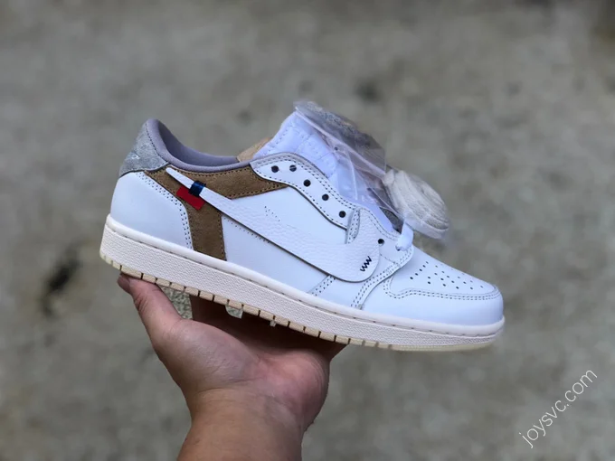 Travis Scott x Air Jordan 1 Low Beige Grey Sneakers CZ0790-100