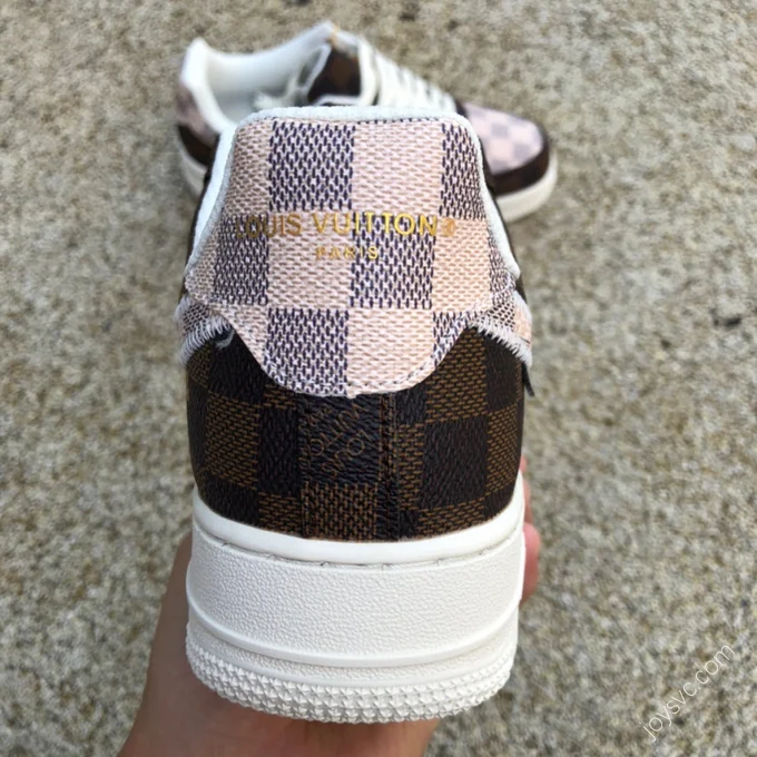 Louis Vuitton x Nike Air Force 1 x Off-White 1A9V