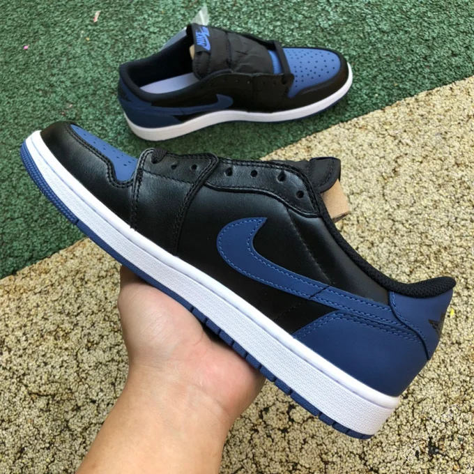 Air Jordan 1 Low 